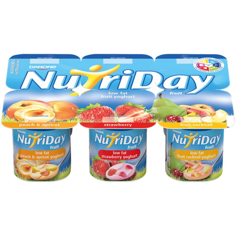 NUTRIDAY YOGHURT LOW FAT STRAWBERRY FRUIT COCKTAIL FRUIT MP – 6S